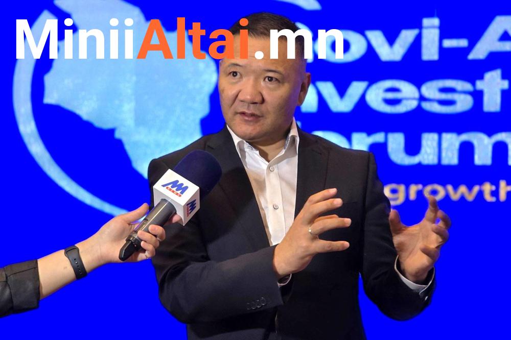 О.Амгаланбаатар: Монгол Улсын хөгжлийн гацаа юу ч мэдэхгүй атлаа хийрхэж, аливаа ажлыг улс төржүүлж, саад болдог хандлагаас ихээхэн шалтгаалж байна...